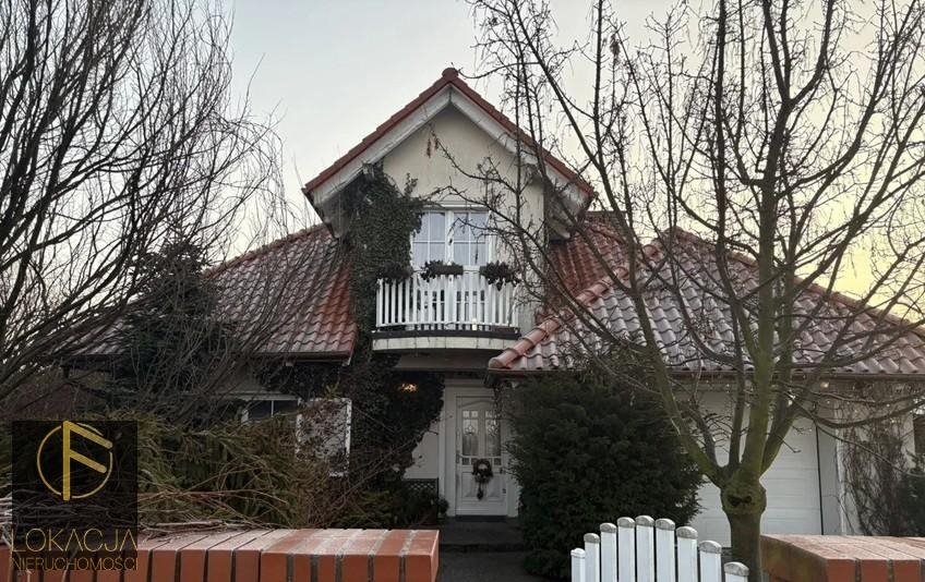 Przestronny dom 160 m² z kominkiem, garażem i ogrodem Czartki  160m2 Foto 1