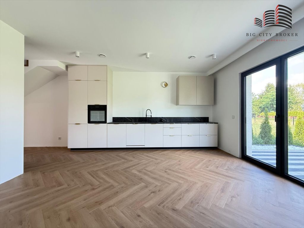 Polecam nowoczesny dom 116,56 m² z garażem i ogródkiem Żabia Wola  117m2 Foto 1