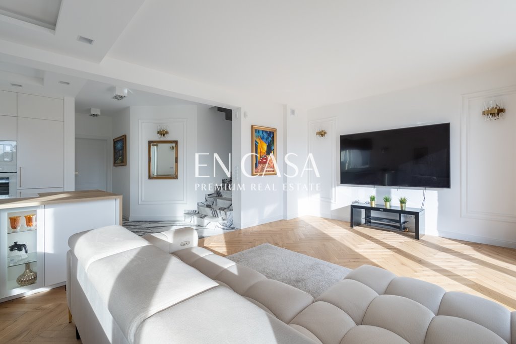 Dom bliźniak 144 m² z ogrodem, garaż i 3-4 sypialnie Łazy  144m2 Foto 1