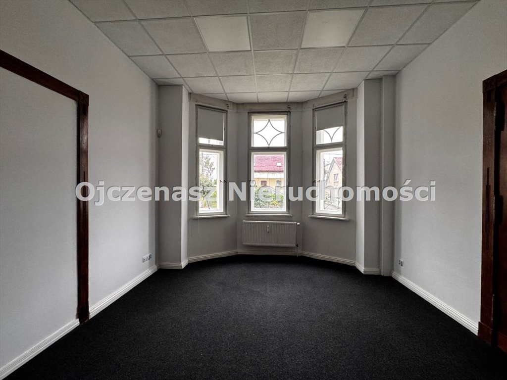 Lokal użytkowy 160 m² z dwoma wejściami - idealny pod gabinety i biura Koronowo, Koronowo  160m2 Foto 1