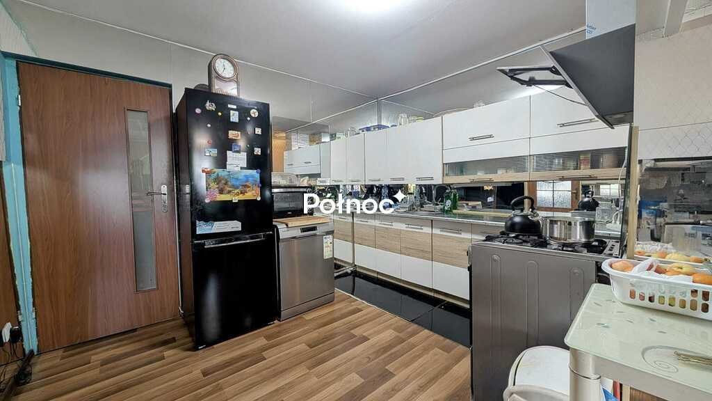 Do sprzedania przestronne 3-pokojowe mieszkanie 92 m² z dużym balkonem i garażami Ołobok  92m2 Foto 1