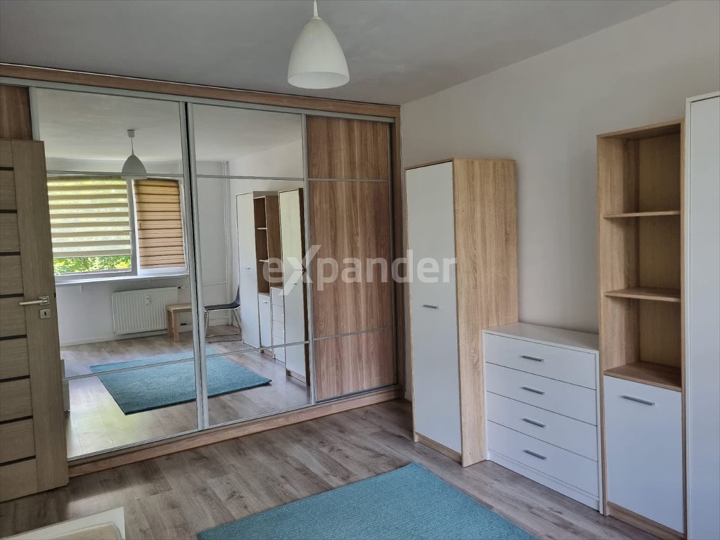 Mieszkanie dwupokojowe na wynajem Częstochowa, Północ, Starzyńskiego  52m2 Foto 1