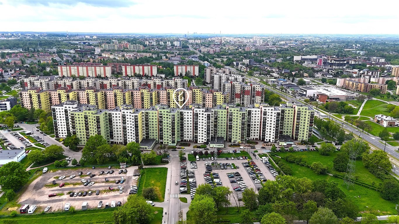 Przestronne 2 pokoje z balkonem i piwnicą do własnej aranżacji Dąbrowa Górnicza, Gołonóg, Aleja Józefa Piłsudskiego  51m2 Foto 1