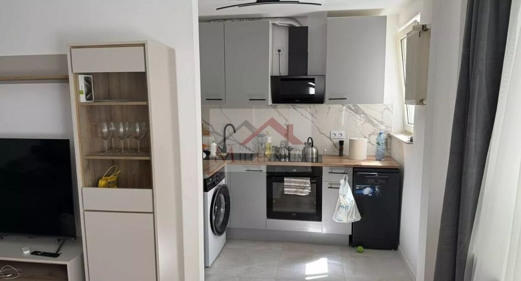 Wyremontowane 2-pokoje z widokiem na zieleń, wysoki parter Warszawa, Mordechaja Anielewicza  37m2 Foto 1