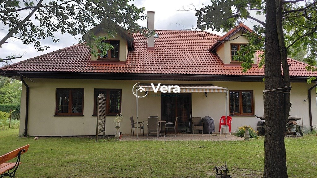 Dwupokoleniowy dom 320 m² z ogrodem i garażem - idealny dla rodziny Milanówek  320m2 Foto 1