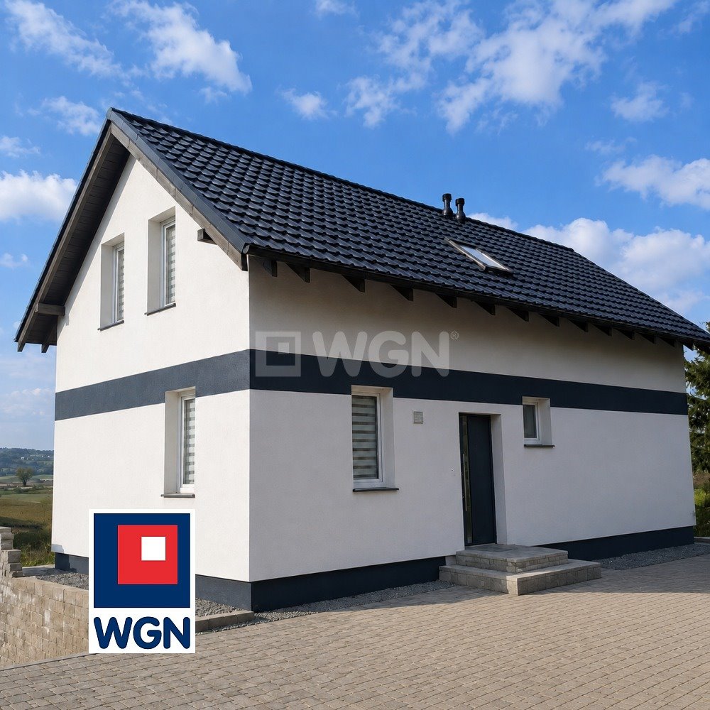 Komfortowy dom z fotowoltaiką i kominkiem, 5 pokoi - polecam! Lniska, Lniska, Lniska  106m2 Foto 1