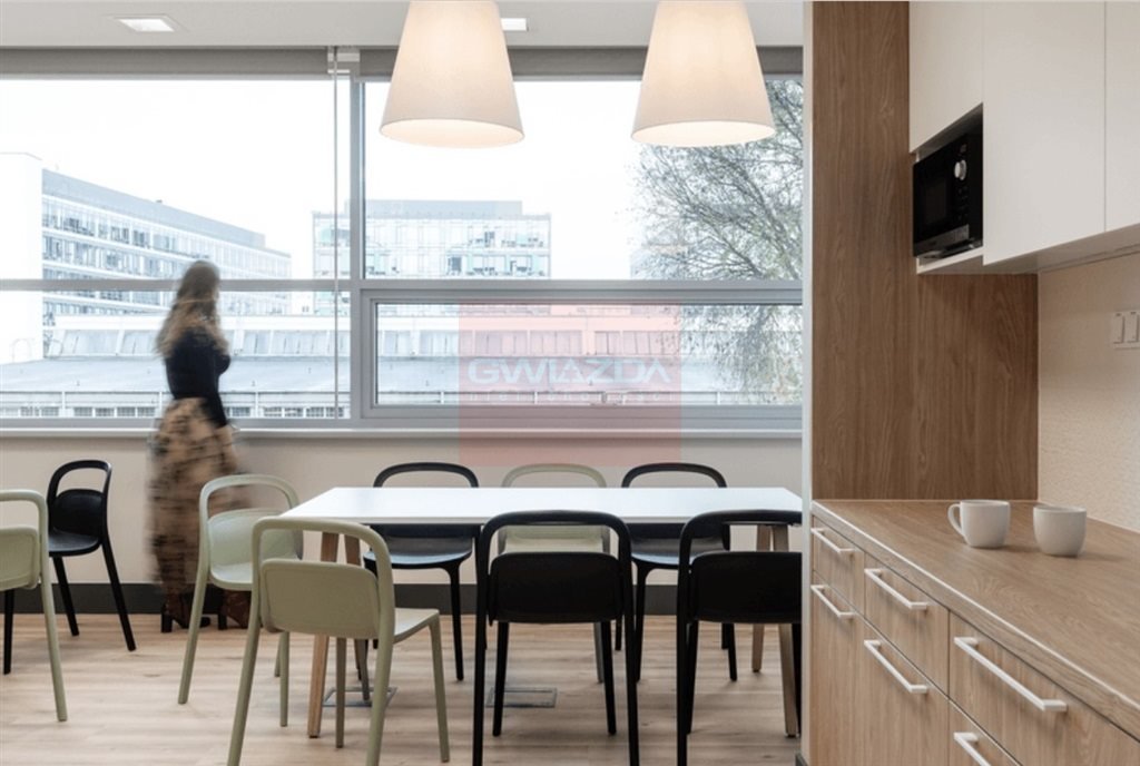 Nowoczesne biuro 394 m² z serwerownią i pełnym wyposażeniem Warszawa, Mokotów  394m2 Foto 1