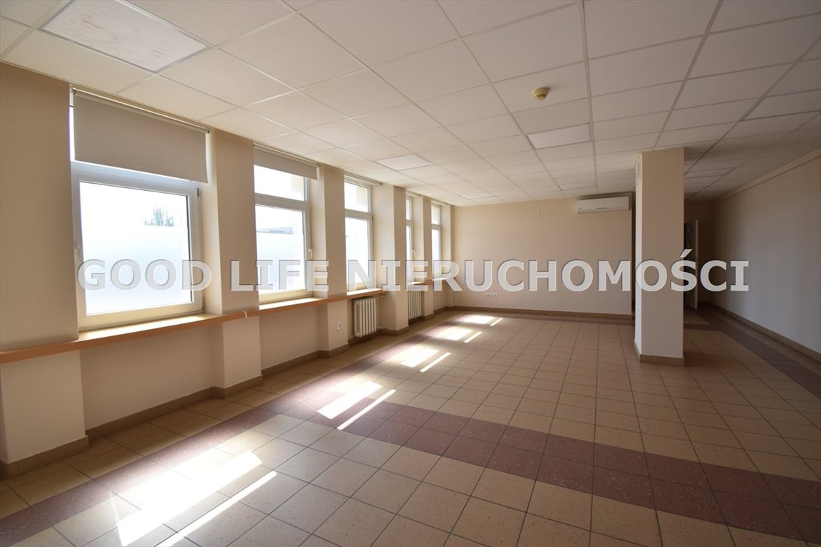 Lokal użytkowy na wynajem Rzeszów, Boya-Żeleńskiego  86m2 Foto 1