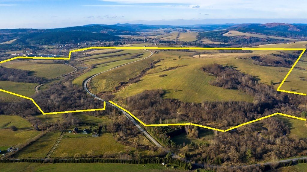 Działka rolna 145ha z dostępem do prądu i wody Komańcza  1 453 900m2 Foto 1