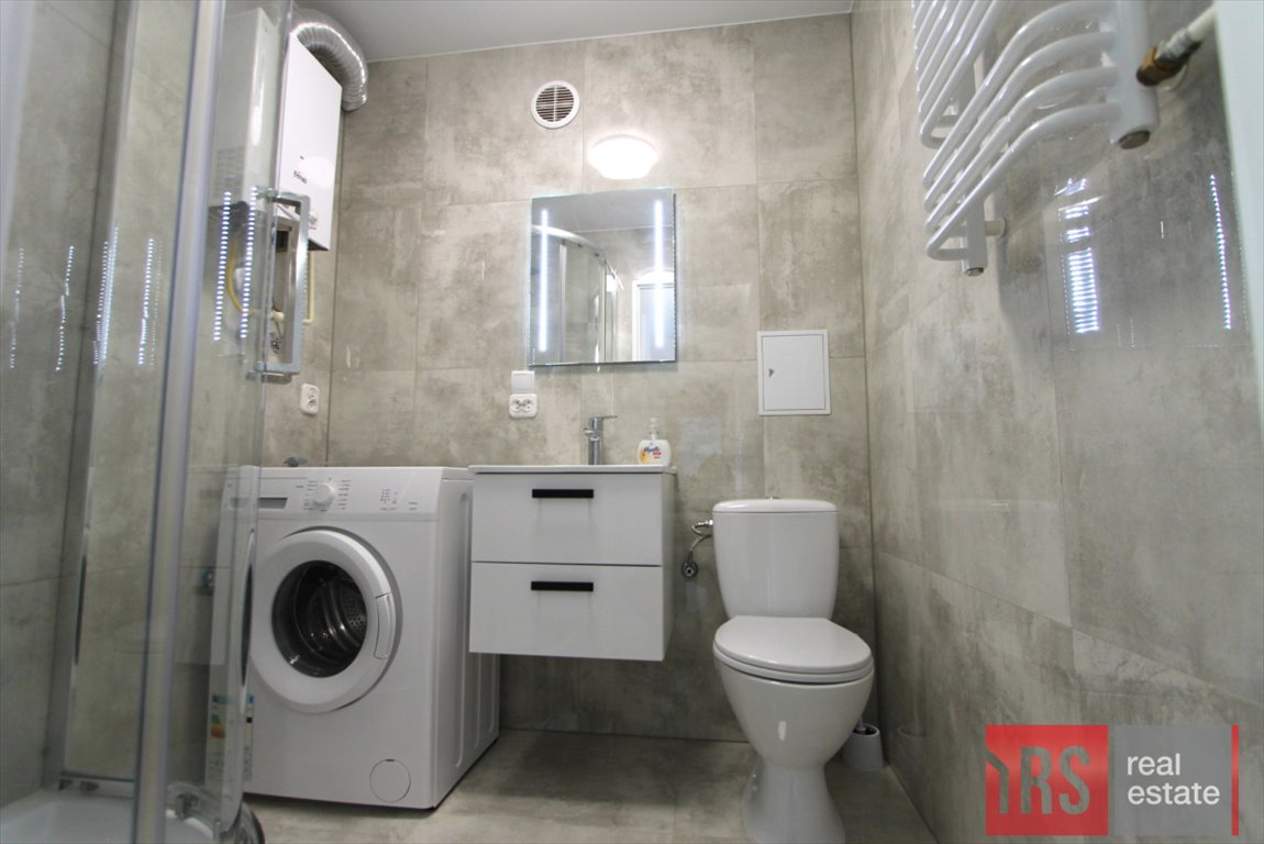 Komfortowe 3-pokojowe mieszkanie po remoncie - balkon i dobra lokalizacja Bytom, Szombierki, Orzegowska  47m2 Foto 1
