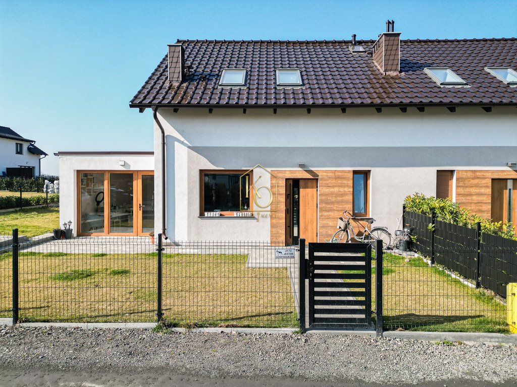 Nowoczesny bliźniak 130 m² z ogrodem i garażem na Ratajach Brzeg, Rataje, Filozofów  130m2 Foto 1