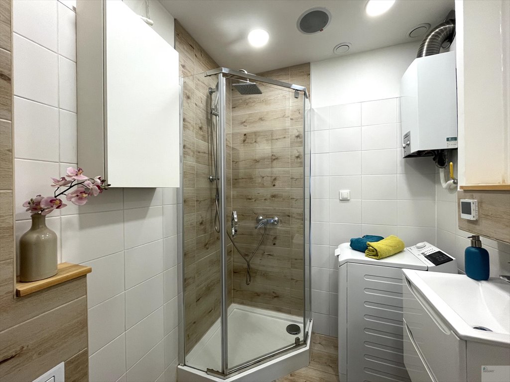 Do sprzedania przestronne 3-pokojowe mieszkanie 55 m² z balkonem w Katowicach Katowice, Zadole  55m2 Foto 1