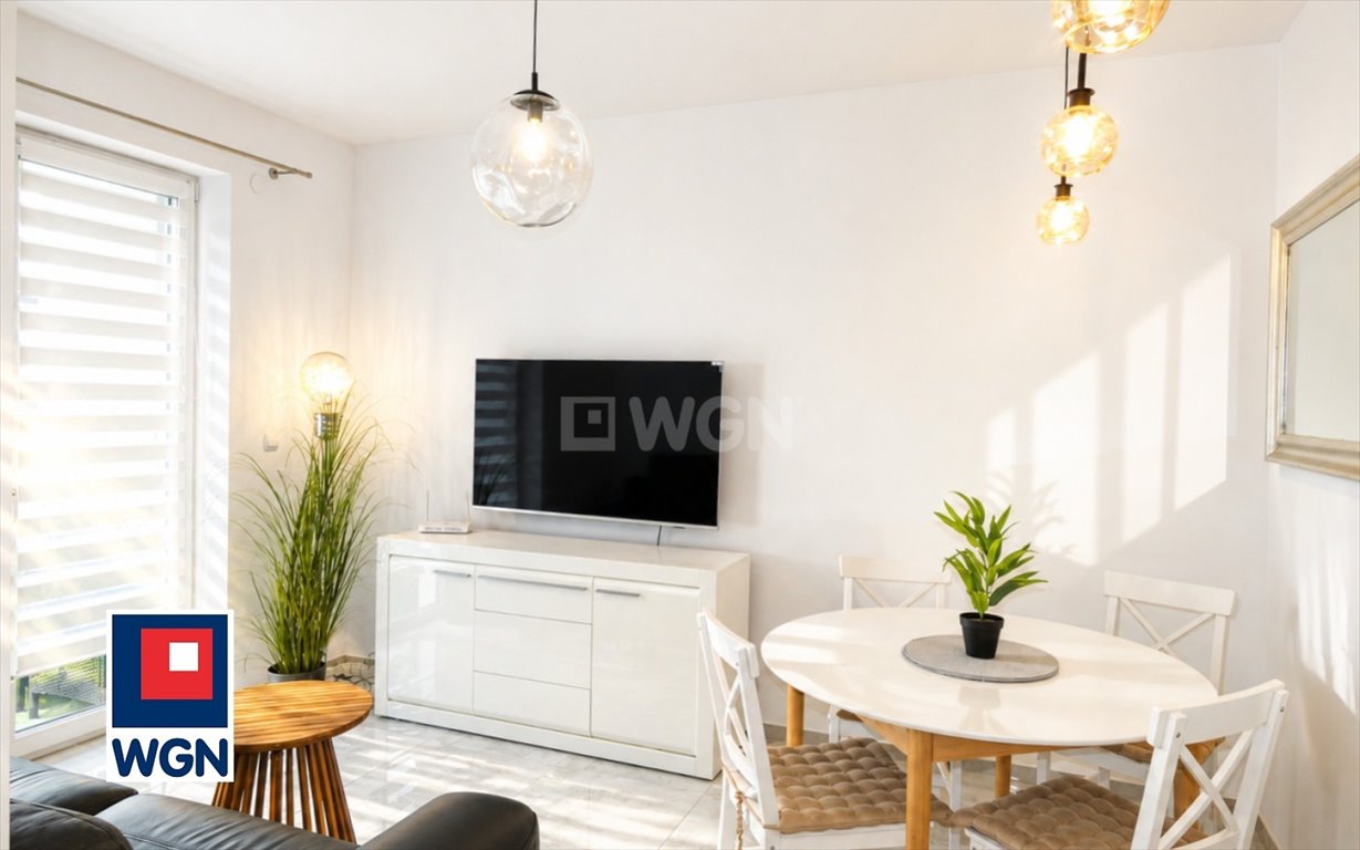 Na sprzedaż funkcjonalne 2-pokojowe mieszkanie 32,81 m² w Ostrów Wielkopolski Ostrów Wielkopolski, Osiedle Grunwaldzkie  33m2 Foto 1