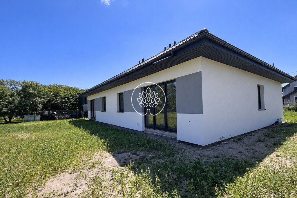 Nowoczesny dom bliźniaczy 102 m² z ogrzewaniem podłogowym polecam: Obrowo: Aleja Lipowa