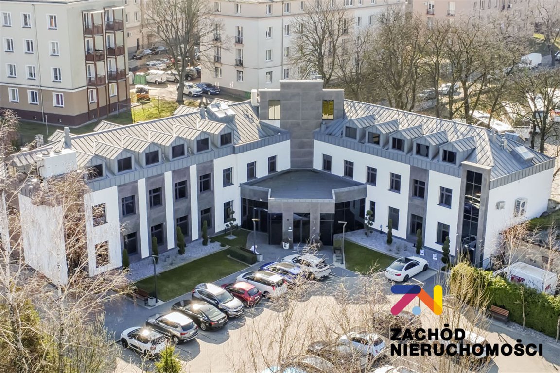 Lokal użytkowy 1666 m² w centrum Zielonej Góry (medyczny) Zielona Góra, Centrum  1 666m2 Foto 1
