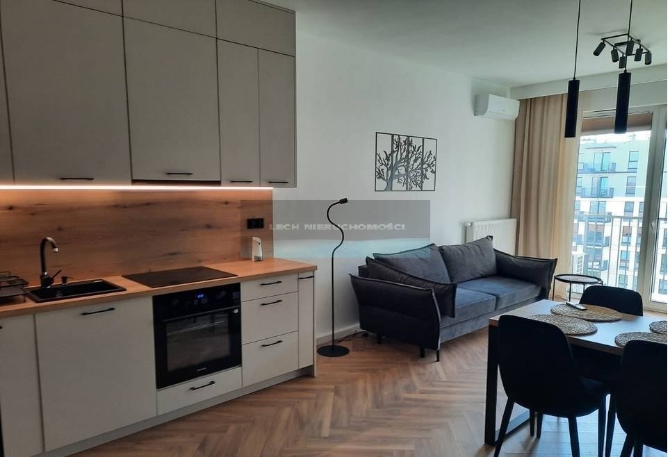 Nowoczesne 2-pokojowe mieszkanie z balkonem, klimatyzacją i miejscem garażowym Warszawa, Ursus, ul Giserska  43m2 Foto 1