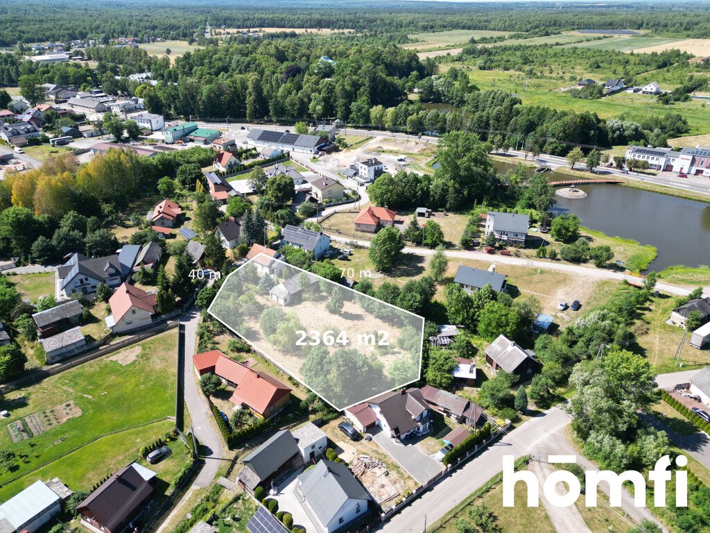 Polecam działkę 2300 m² z zabytkowym domem i mediami w centrum Chlewisk Szydłowiec  2 364m2 Foto 1