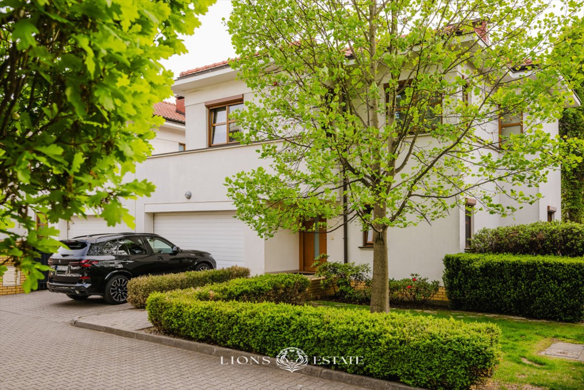 Ekskluzywny dom 240 m2 z kominkiem i tarasem w Wilanowie Warszawa, Wilanów Zawady  240m2 Foto 1