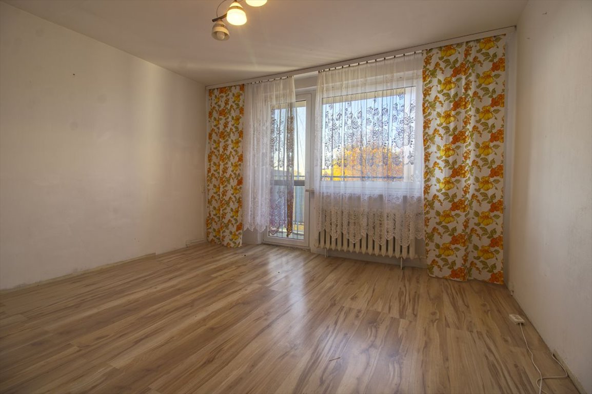 Mieszkanie do remontu z balkonem i 2 sypialniami polecam Zabrze, Helenka, Krzysztofa Baczyńskiego  48m2 Foto 1
