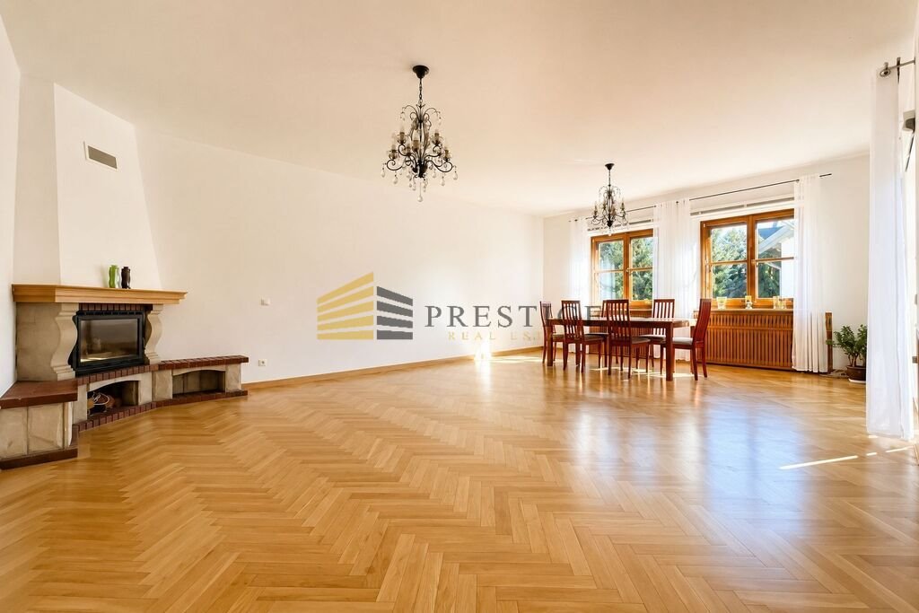 Wilanów Królewski - Dom 330 m² z garażem i alarmem Warszawa, Wilanów  330m2 Foto 1