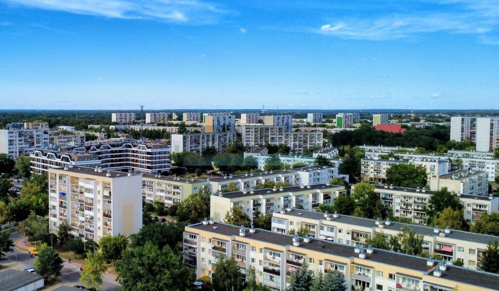 Na sprzedaż przestronne 1-pokojowe mieszkanie z balkonem i parkingiem Legionowo, Jerzego Siwińskiego  31m2 Foto 1
