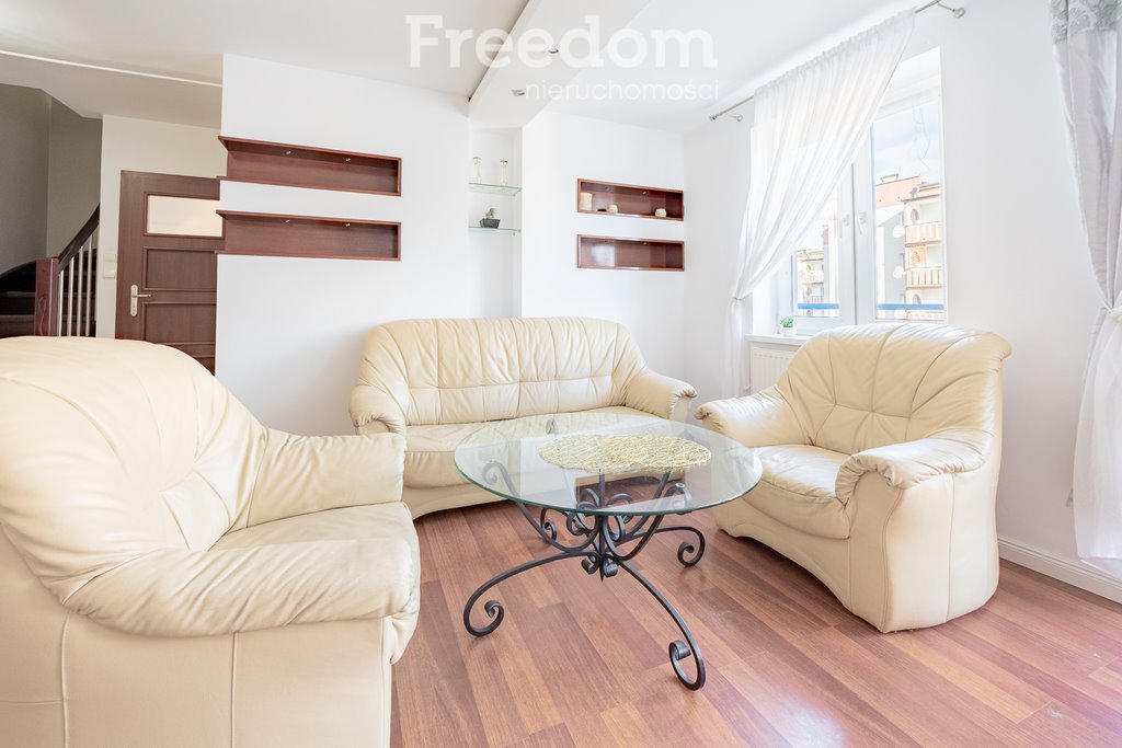 Mieszkanie trzypokojowe na sprzedaż Piła  95m2 Foto 1