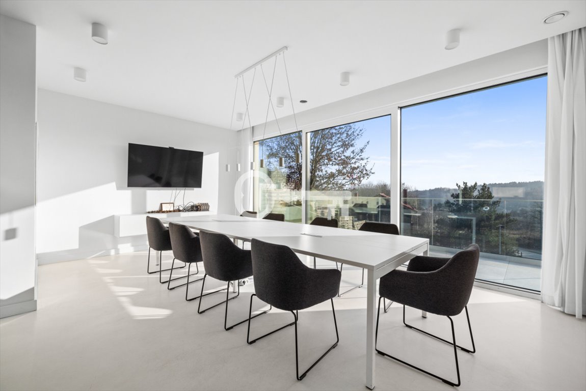 Nowoczesny biurowiec 338 m2 z ogrodem i 30 stanowiskami Gdańsk, Matemblewo, Jerzego Waldorffa  338m2 Foto 1