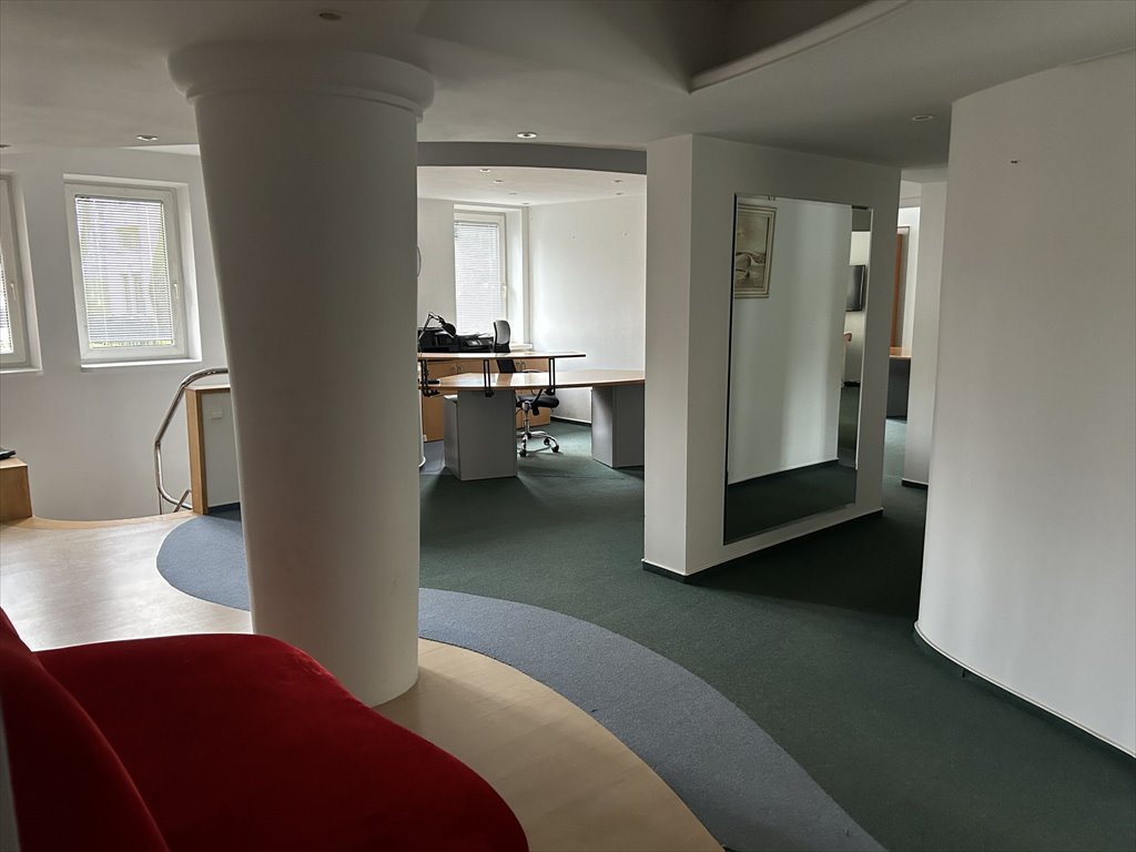 Dwupoziomowe biuro 186 m² w sercu Warszawy z potencjałem Warszawa, Śródmieście, Śródmieście Północne, Prasia 4  186m2 Foto 1