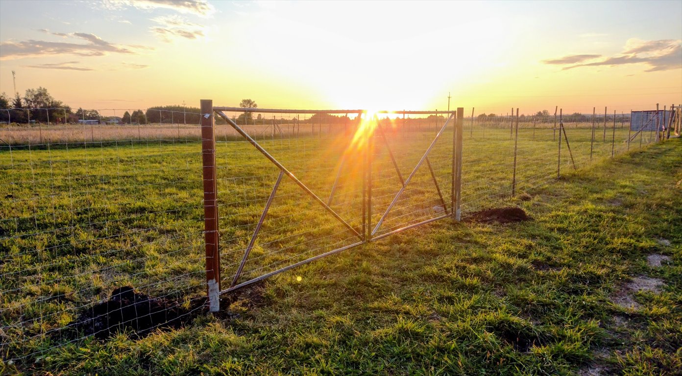 Działka budowlana 1089 m² z warunkami zabudowy i dostępem Polichno  1 089m2 Foto 1