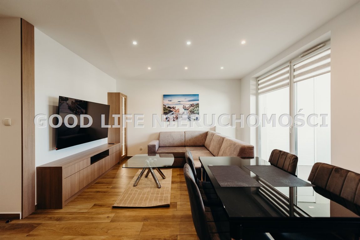 Wynajem 3-pokojowe mieszkanie z balkonem i garażem Rzeszów, Drabinianka, Kwiatkowskiego  70m2 Foto 1