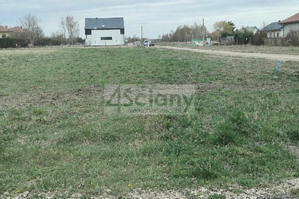 Na sprzedaż działka 1000 m² w Ruscu pod dom jednorodzinny Rusiec  1 000m2 Foto 1