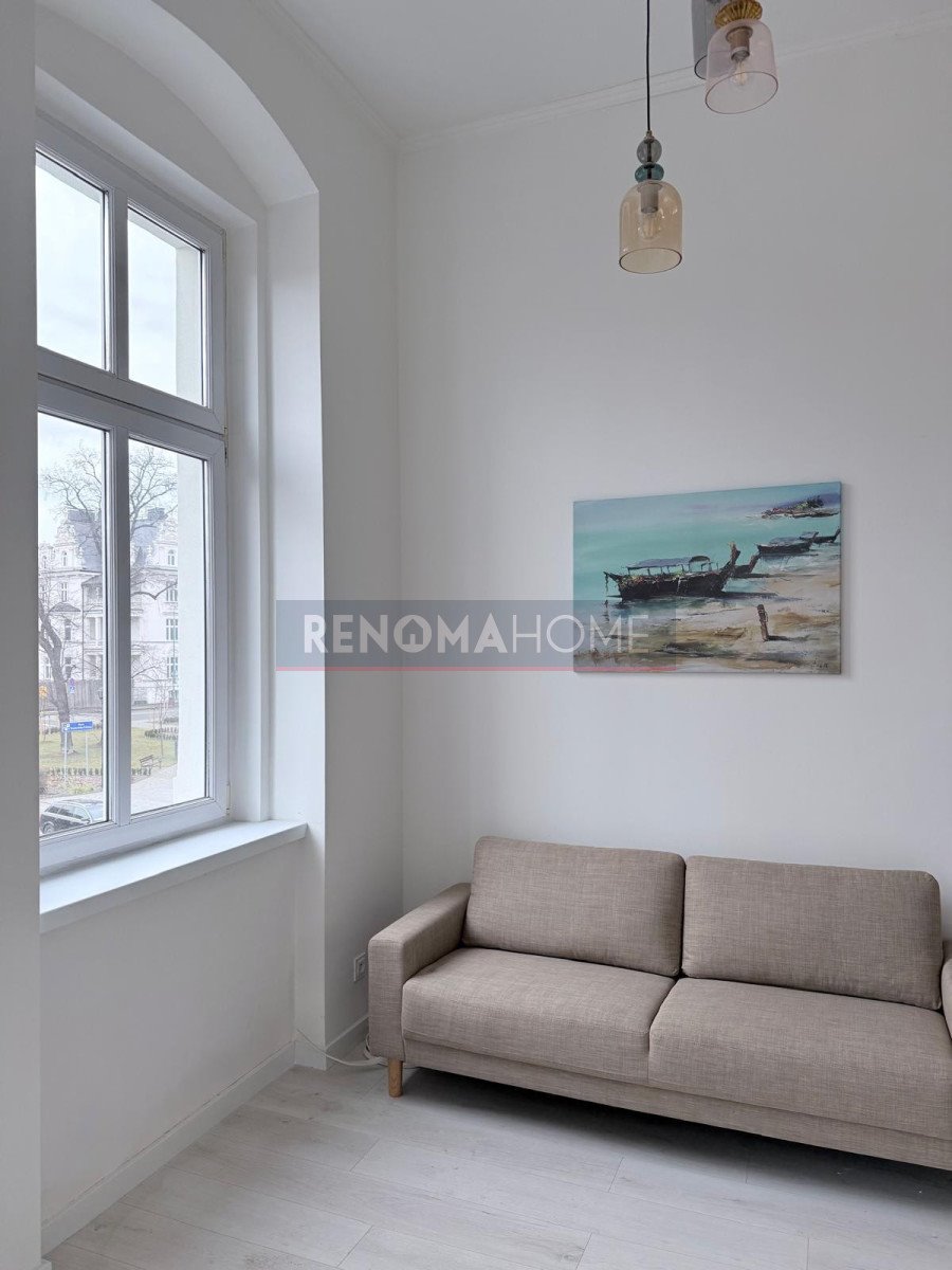 Przytulna kawalerka 30 m² z aneksem, Infrared, niskie opłaty Świdnica  30m2 Foto 1