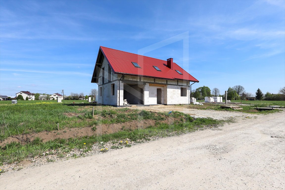 Dom na sprzedaż Białobrzegi  153m2 Foto 1