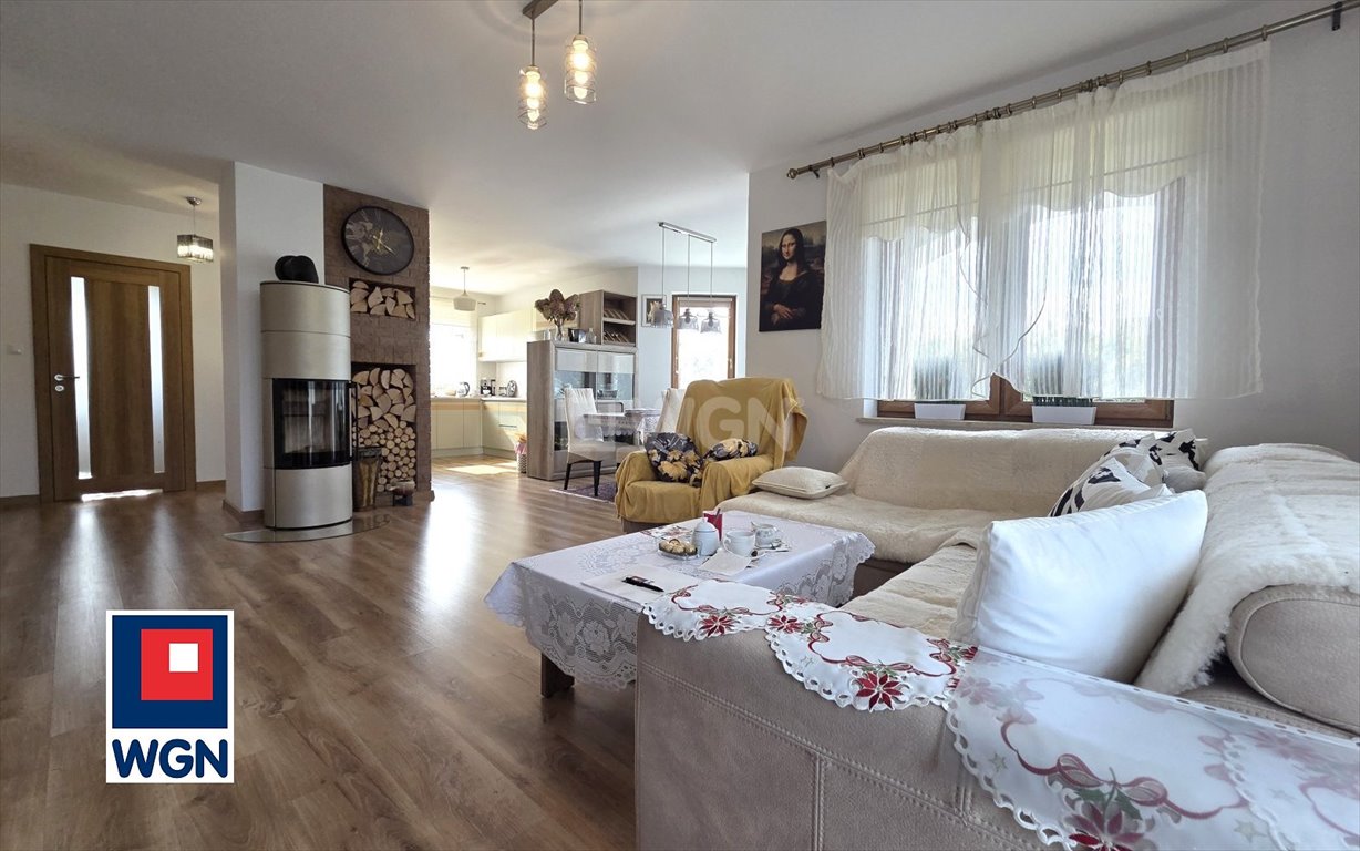 Ekskluzywna willa z domkiem gościnnym, 261 m2, Ustroń Ustroń  261m2 Foto 1