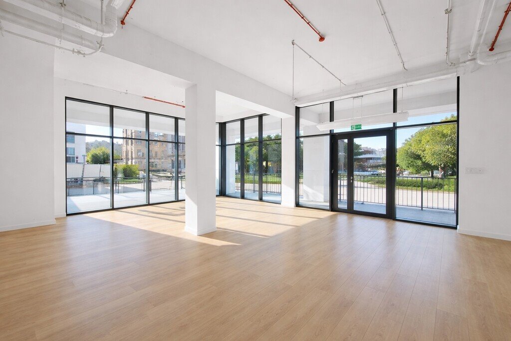 Narożny lokal usługowy 65,53 m2 w centrum Łodzi Łódź, Śródmieście, Juliana Tuwima  66m2 Foto 1