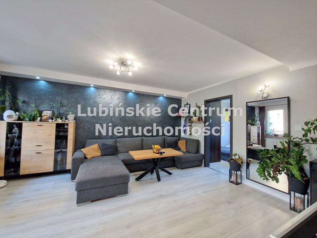 Mieszkanie czteropokojowe  na sprzedaż Lubin, Ustronie  61m2 Foto 2