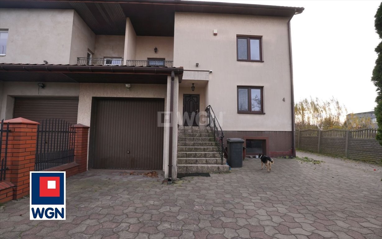 Dom na sprzedaż Piotrków Trybunalski, Zachód  196m2 Foto 1