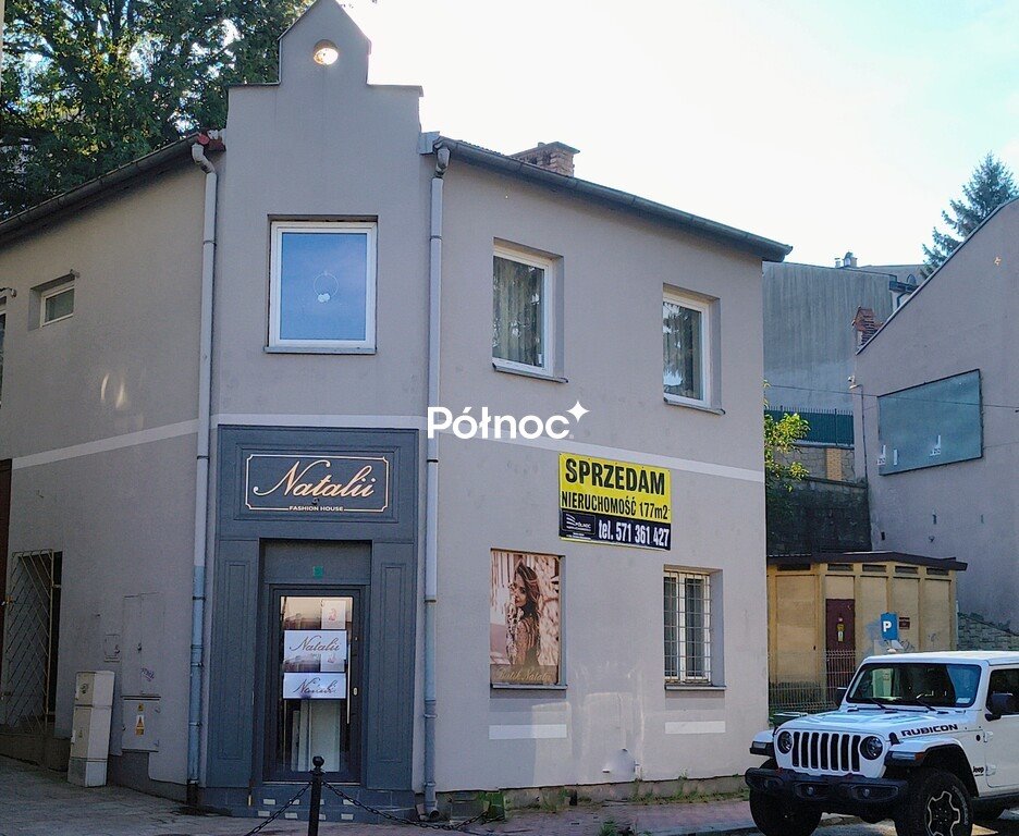 Zapraszam do obejrzenia kamienicy 177 m² w centrum Krosna Krosno, Podwale  177m2 Foto 1