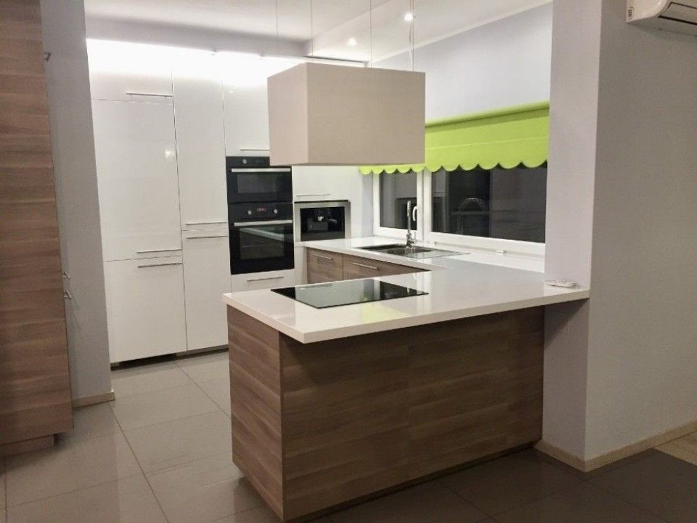 Na wynajem przestronne 2-pokojowe mieszkanie 68 m² w Poznaniu Poznań, Centrum, wojskowa.near pums,city park  65m2 Foto 1
