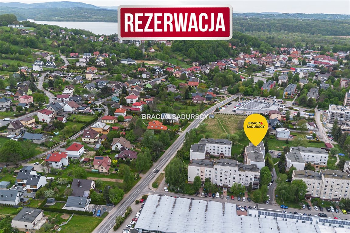 Przestronne 3-pokojowe mieszkanie z balkonem i dużą piwnicą zapraszam Dobczyce, os. Piastowskie  63m2 Foto 1