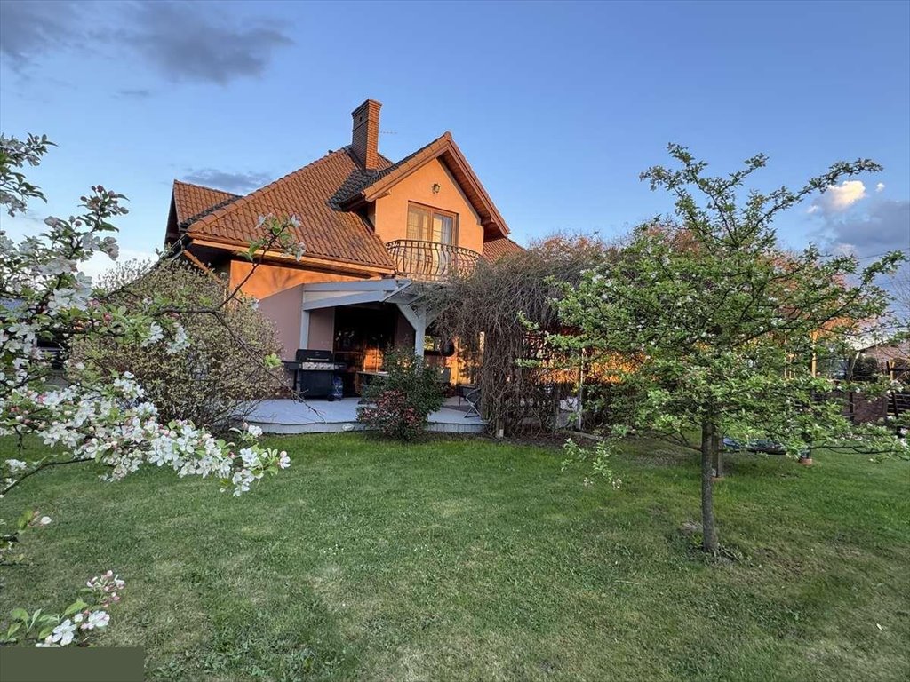 Nowoczesny dom 254 m² z garażem, tarasem i dużą działką Zawierzbie  254m2 Foto 1