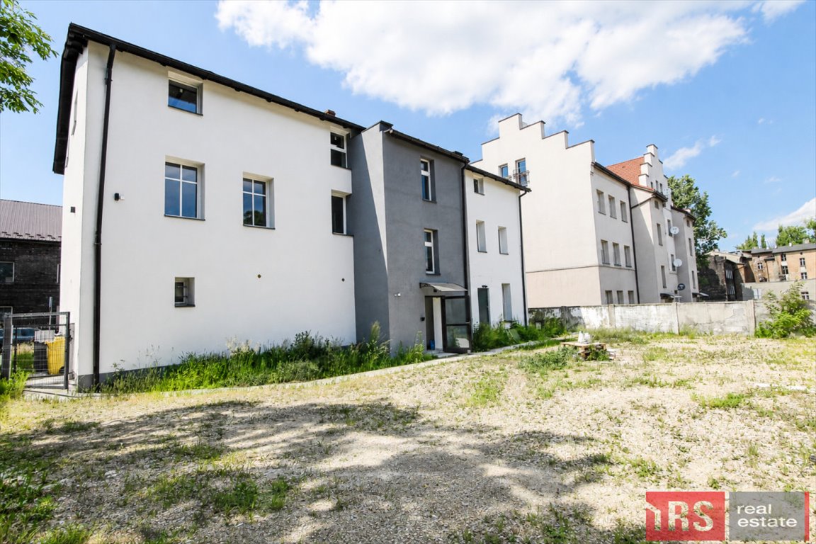 Kamienica 391 m² z modernizacją, 12 lokali - zapraszam Świętochłowice, Szkolna  391m2 Foto 1