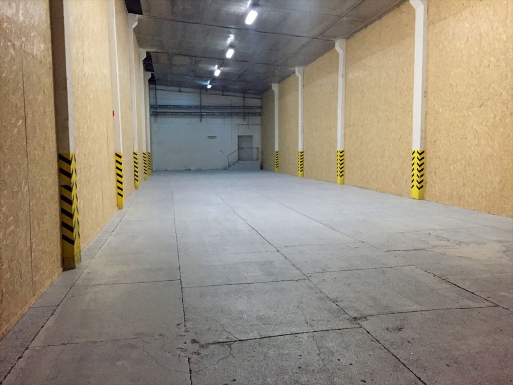 Magazyn 300 m2 na wynajem, blisko tunelu w Gdańsku Gdańsk, Nowy Port  300m2 Foto 1