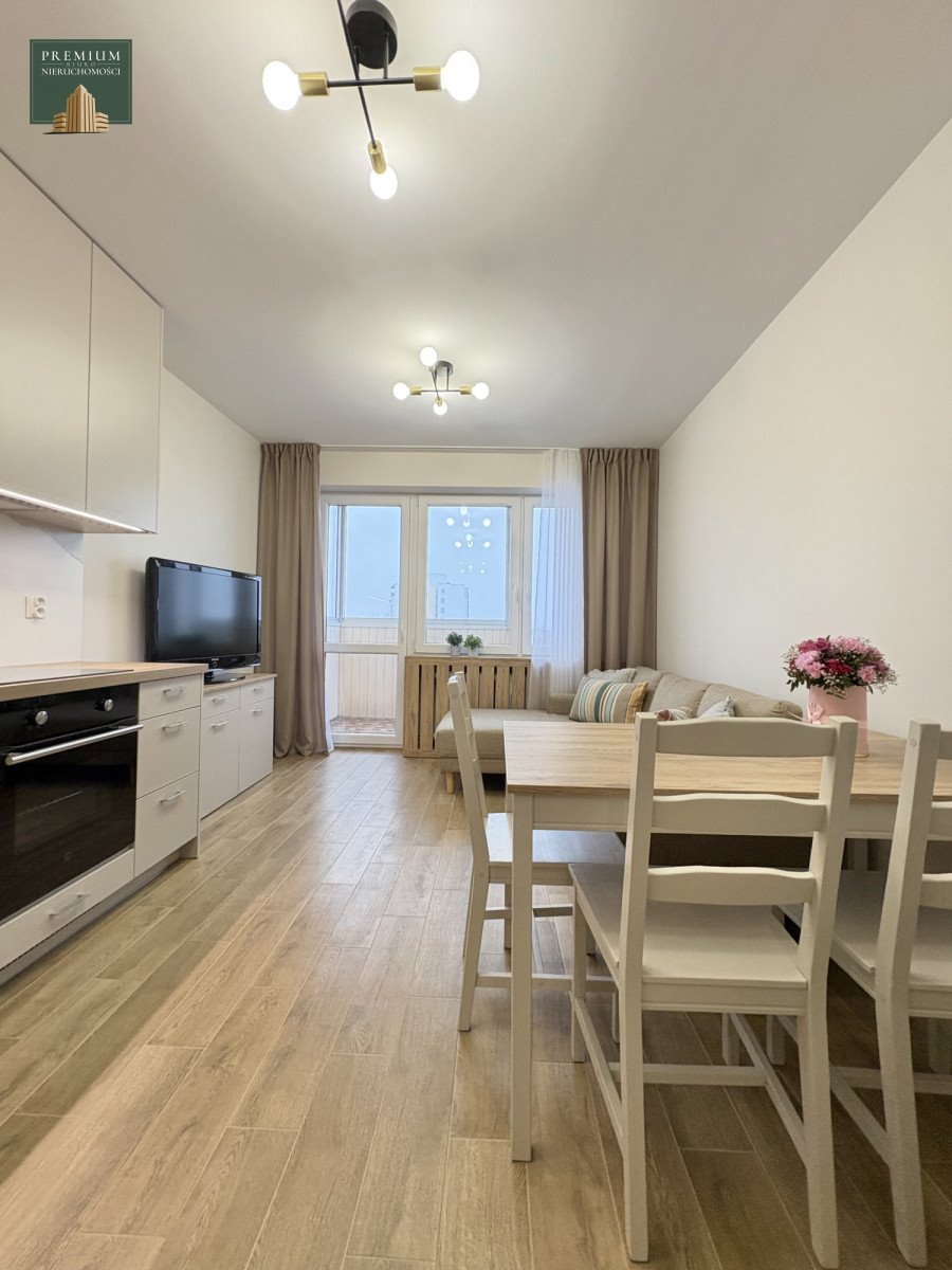 Mieszkanie czteropokojowe  na sprzedaż Białystok, Dziesięciny, Zagórna  48m2 Foto 1