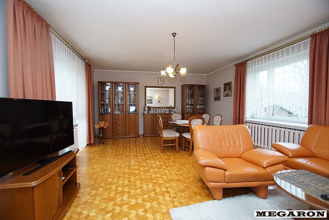 Dom z przestrzenią produkcyjną i magazynową, 300 m2 Gorzelnia  300m2 Foto 1