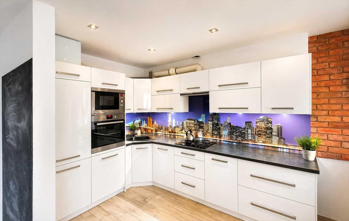 Przestronne 2-pokojowe mieszkanie po remoncie z piwnicą i dużym strychem Dębno, Dębno 191  55m2 Foto 1