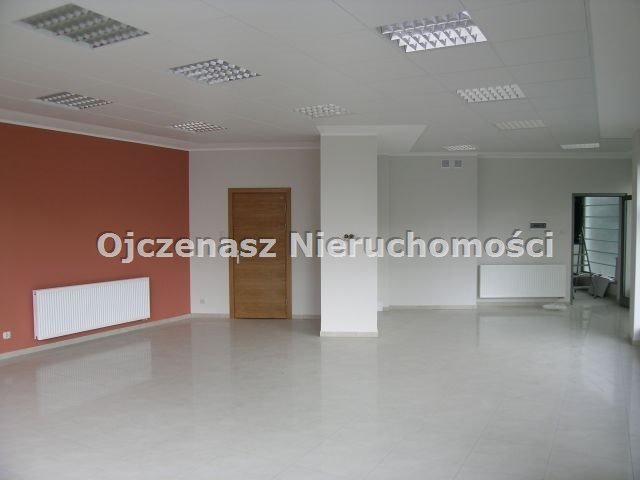 Lokal usługowy 110 m2 w centrum Bydgoszczy, witryny, dostęp z ulicy Bydgoszcz, Centrum  110m2 Foto 1
