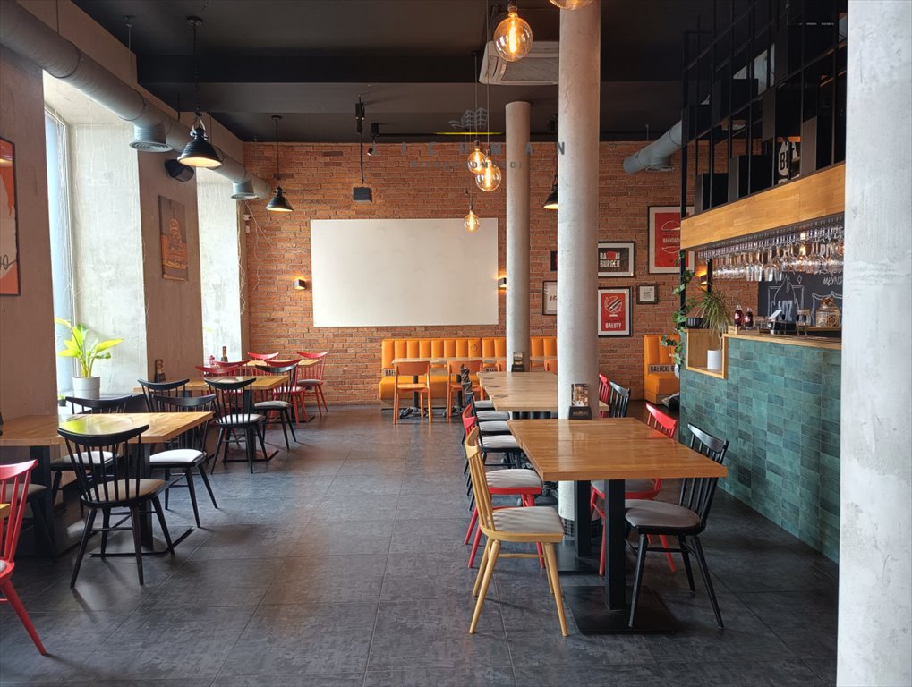 Lokal użytkowy 206 m² w Łodzi - nowoczesny wystrój i ogródek Łódź, Bałuty  206m2 Foto 1