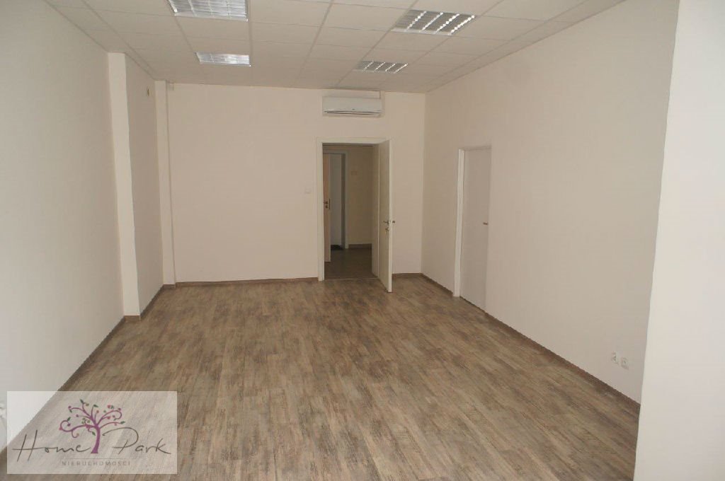 Lokal użytkowy na wynajem Łódź, Śródmieście, Śródmieście  67m2 Foto 1