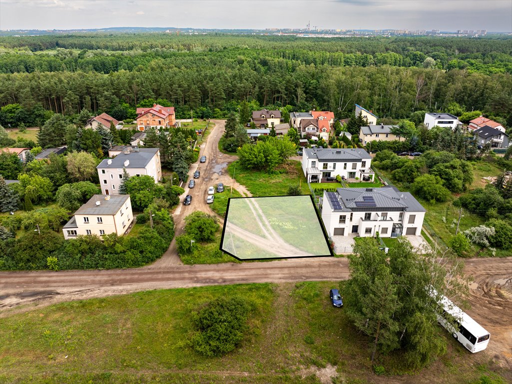 Działka budowlana na sprzedaż Poznań, Działka w Poznaniu, blisko lasu i jeziora Rusałka, Karpacka 22  679m2 Foto 1